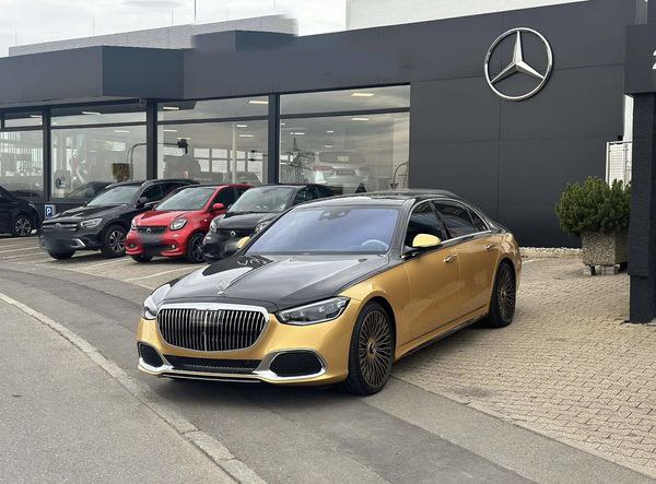 Mercedes-Benz S580