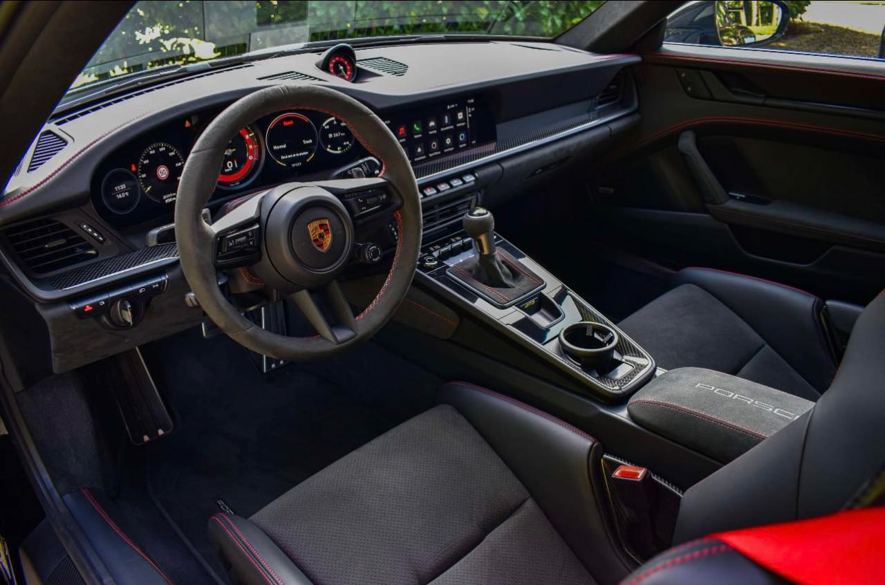 Porsche 911