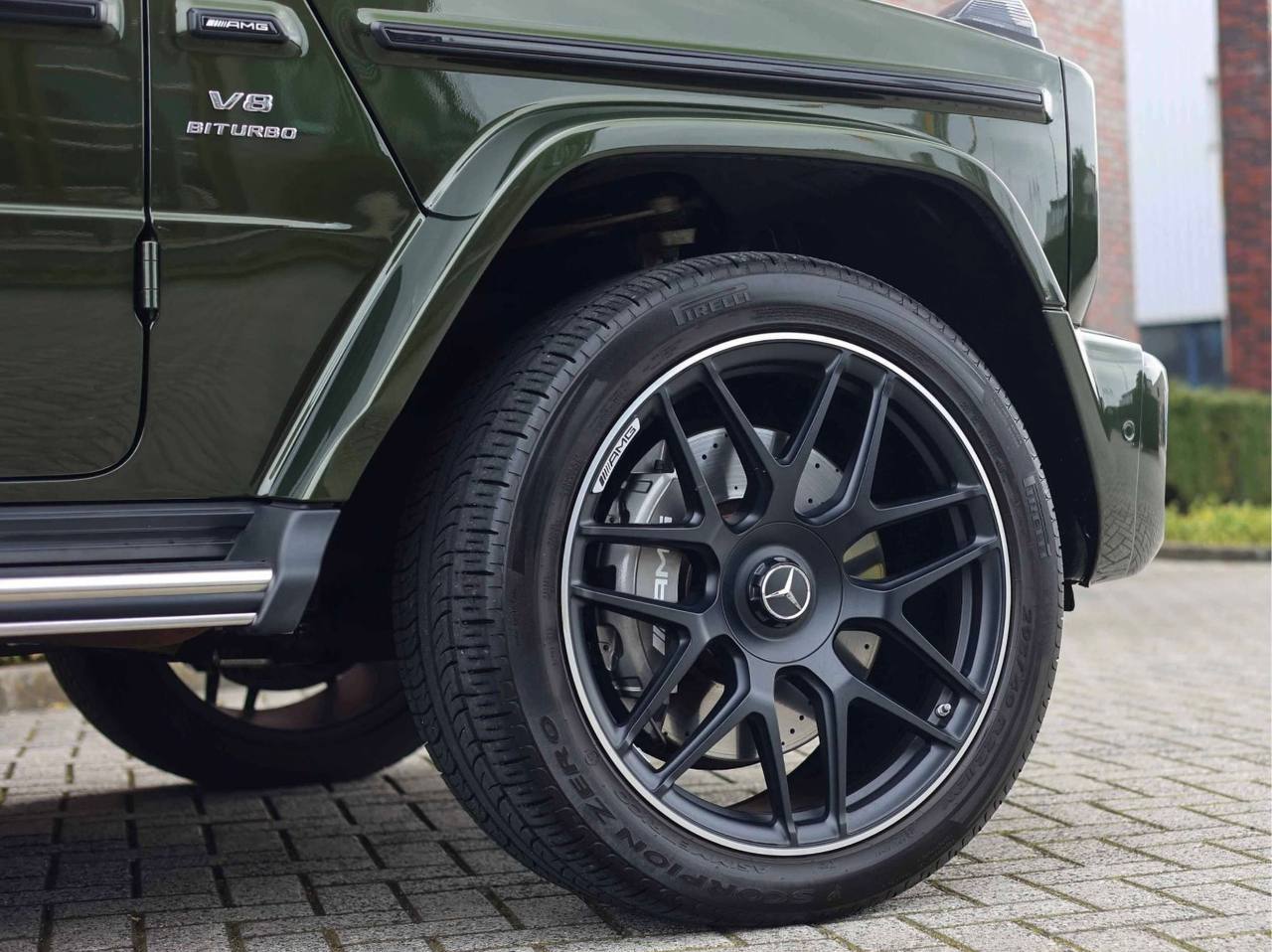 Mercedes-Benz G63