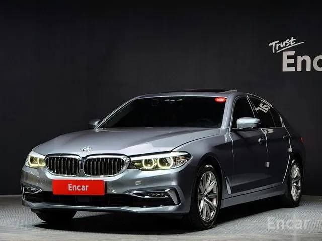 BMW 5 серия (G30)520i