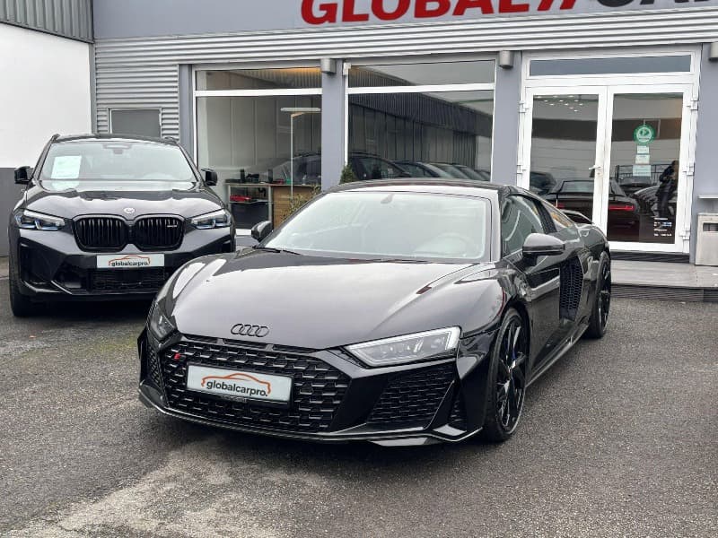 Audi R8 Coupe