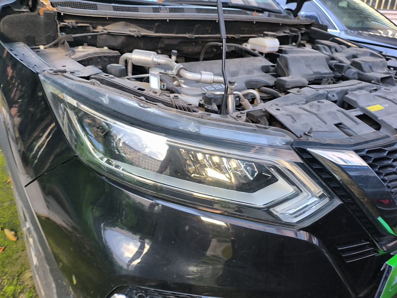 Nissan Qashqai  2.0L CVT Luxury Edition