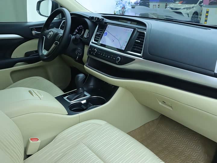 Toyota Highlander 2.0T 2WD Elite Edition 5-местный, 2021