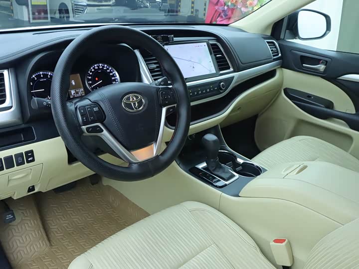 Toyota Highlander 2.0T 2WD Elite Edition 5-местный, 2021