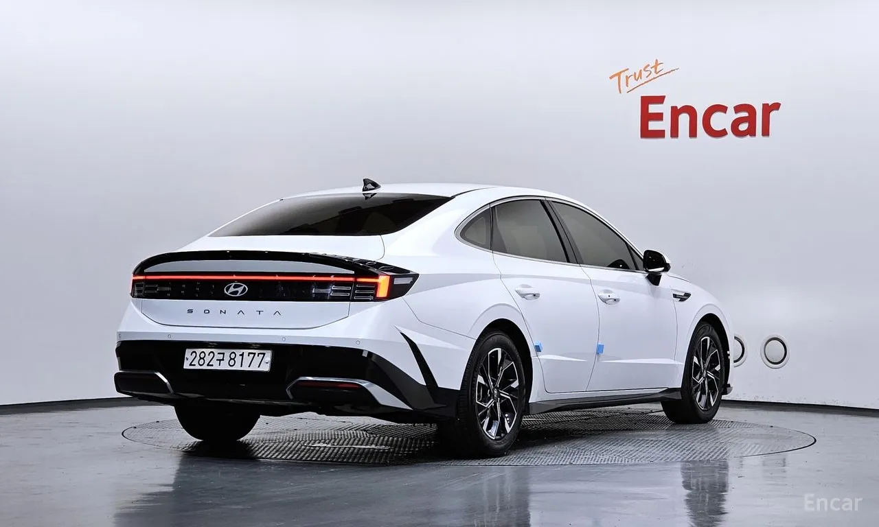 Hyundai Sonata The Edge (DN8) 2.0 Exclusive