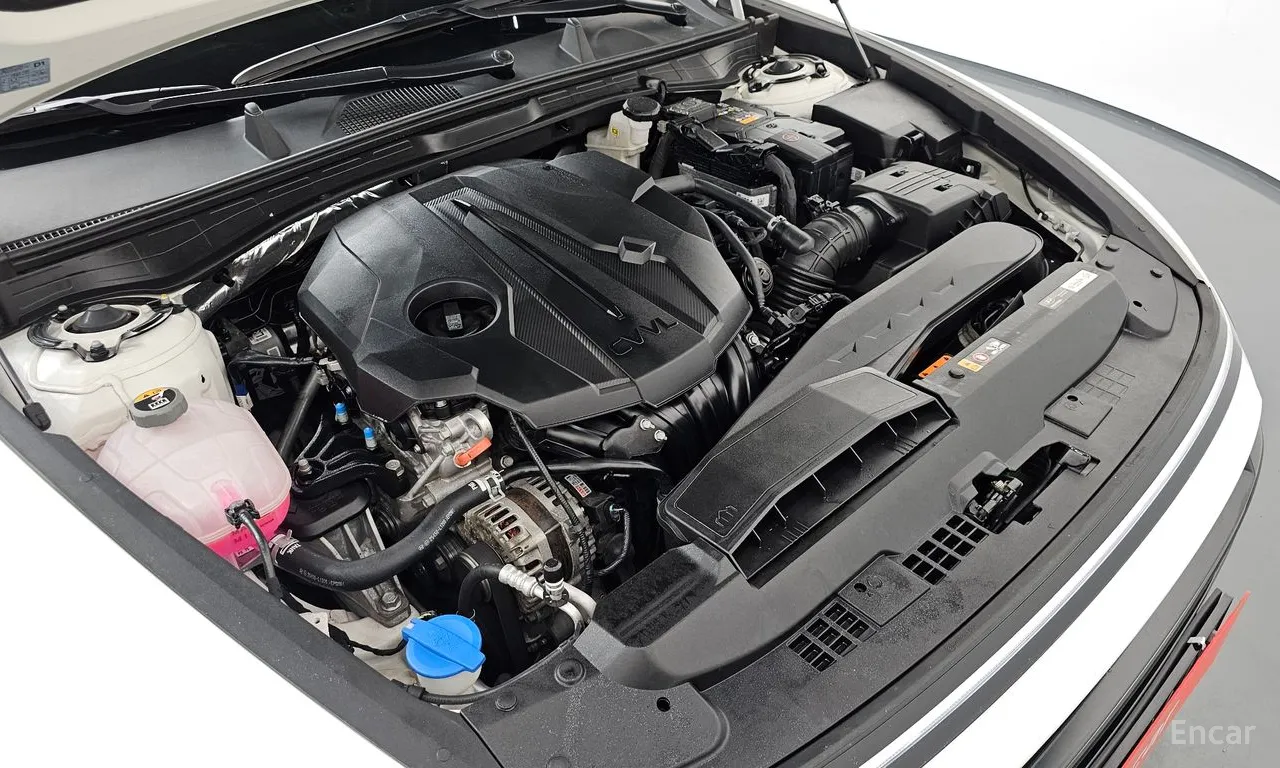 Hyundai Sonata The Edge (DN8) 2.0 Exclusive