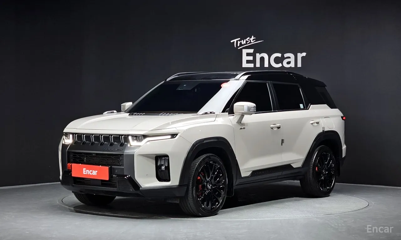 The New SsangYong Torres Gasoline 1.5 4WD Black Edition