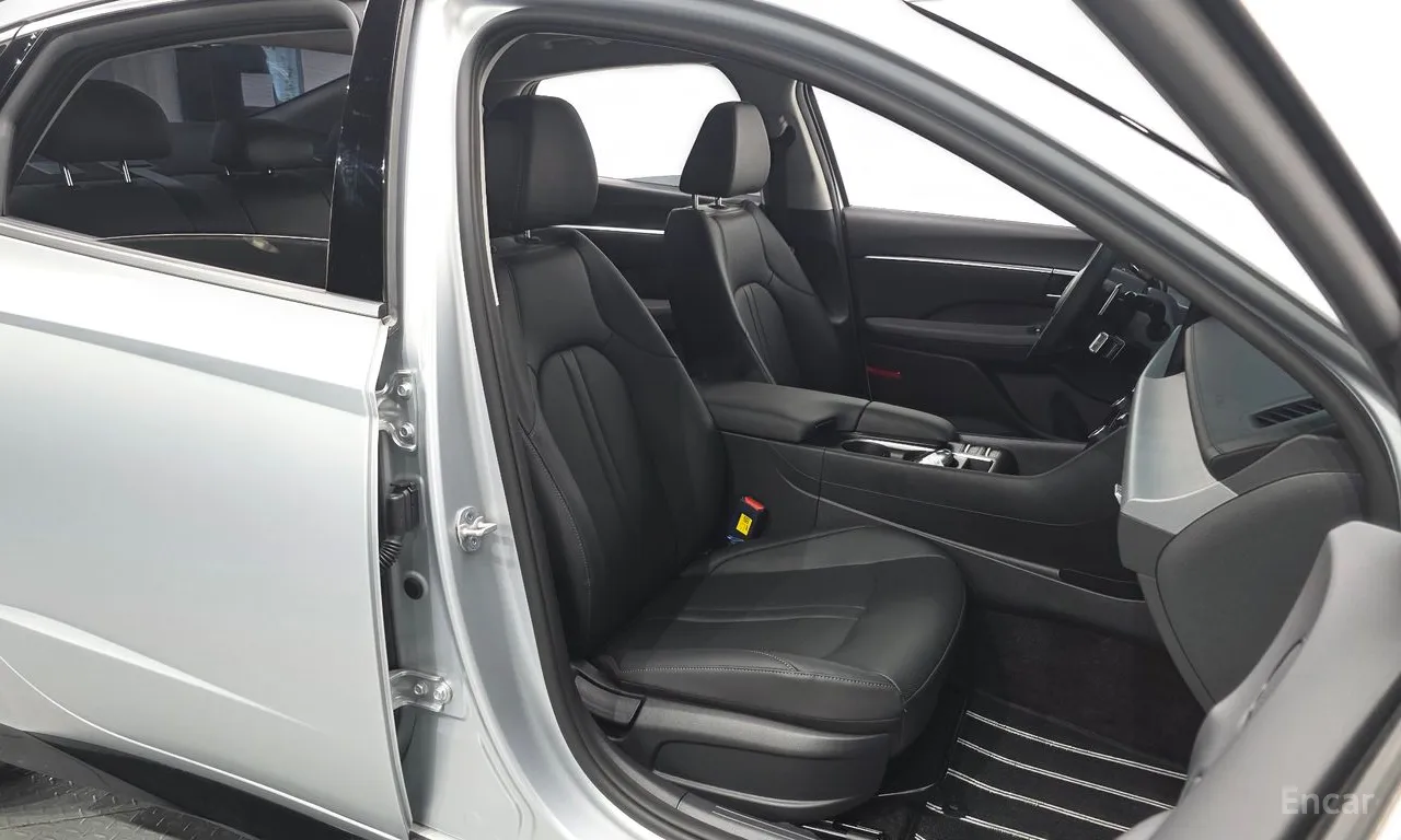 Hyundai Sonata The Edge (DN8) 2.0 Premium