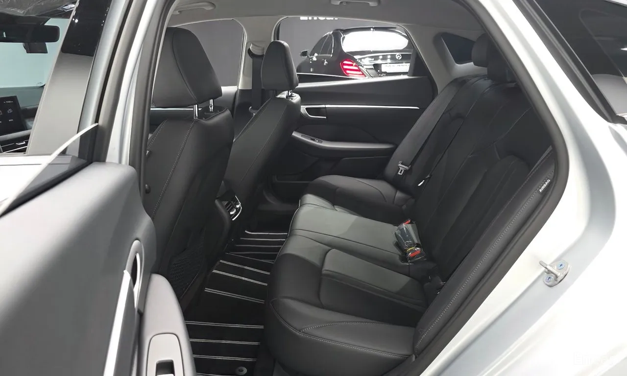 Hyundai Sonata The Edge (DN8) 2.0 Premium