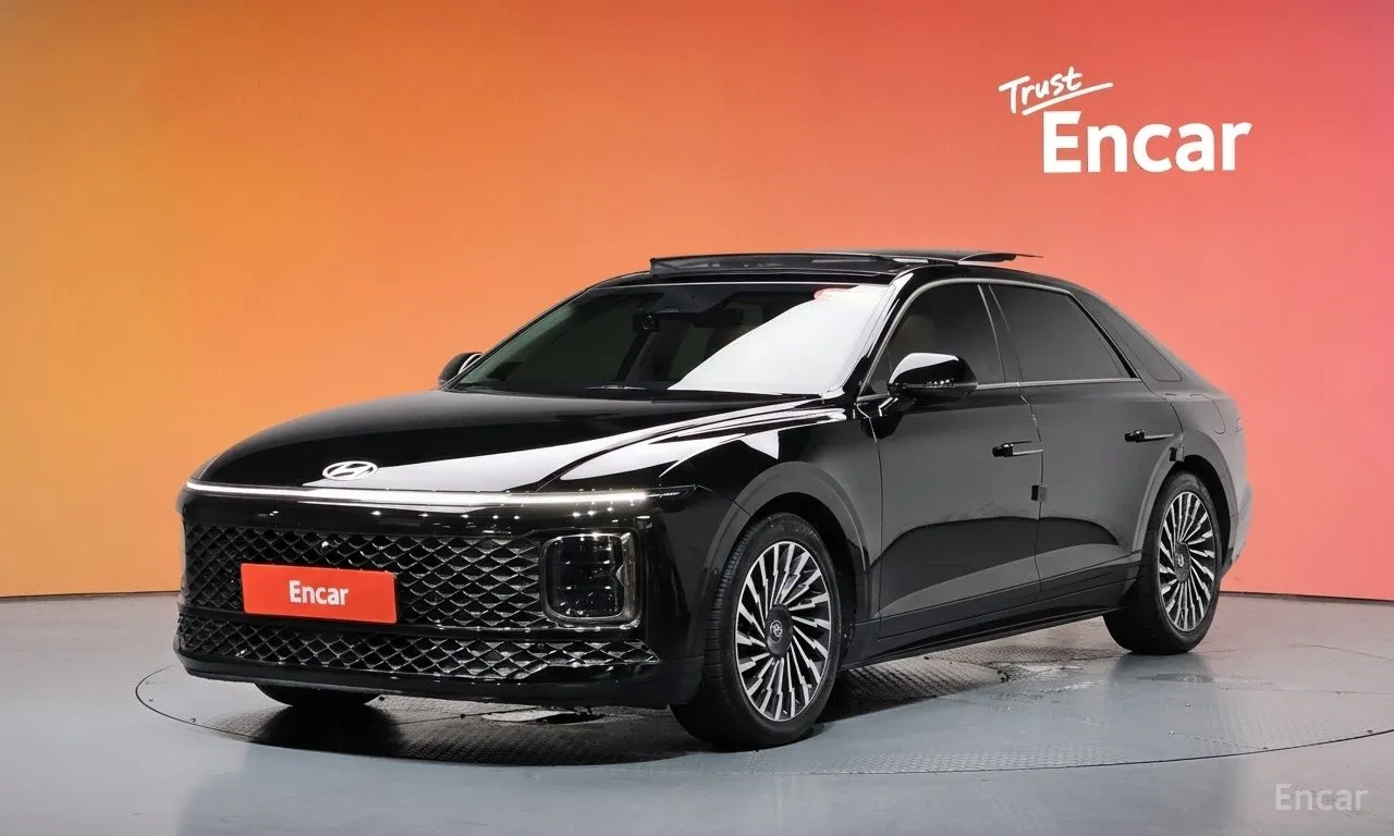 Hyundai Grandeur Hybrid (GN7) Calligraphy