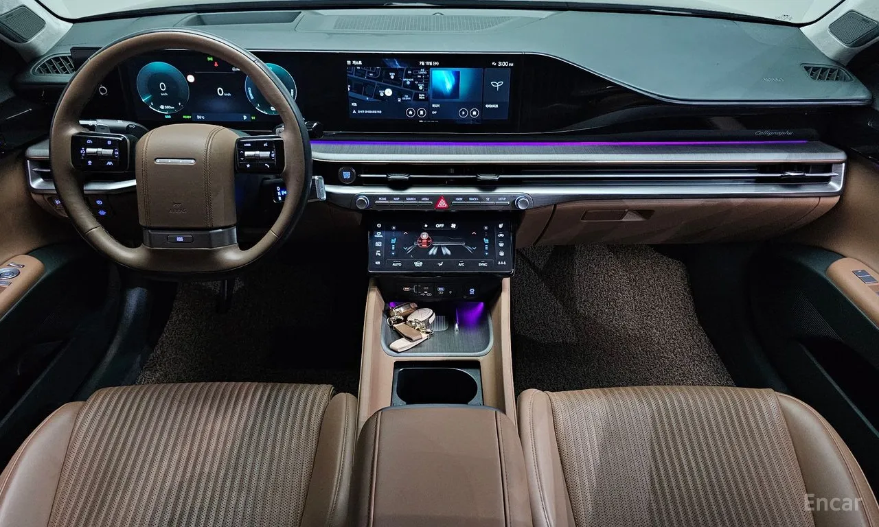 Hyundai Grandeur Hybrid (GN7) Calligraphy