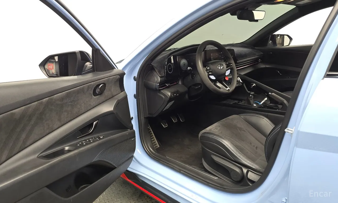 Hyundai Avante (CN7) 2.0 