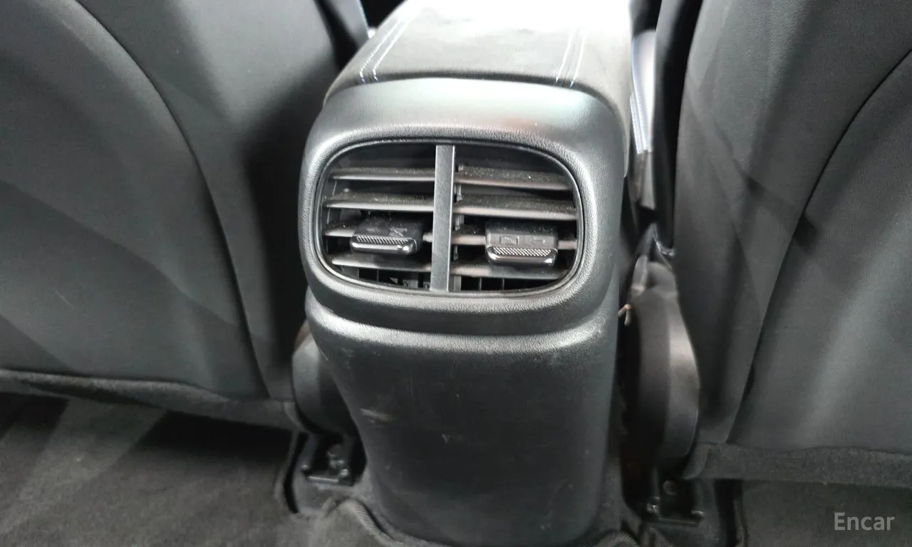 Hyundai Avante (CN7) 2.0 