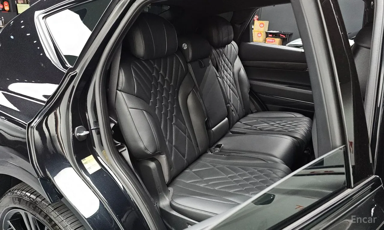 GV80 Coupe 2.5T Gasoline AWD Black