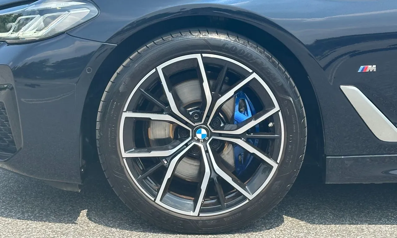 BMW 5 Series(G30) 530i xDrive M Sport
