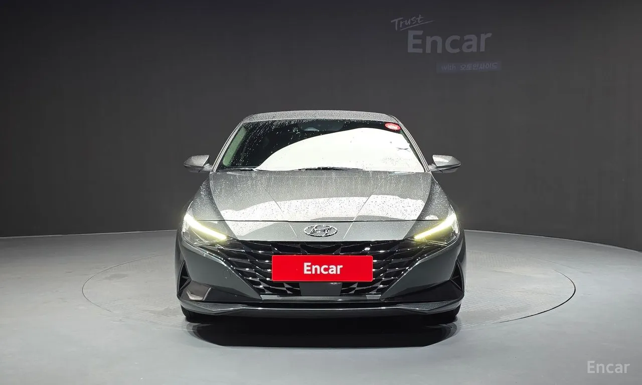 Hyundai Avante Hybrid (CN7) Modern 