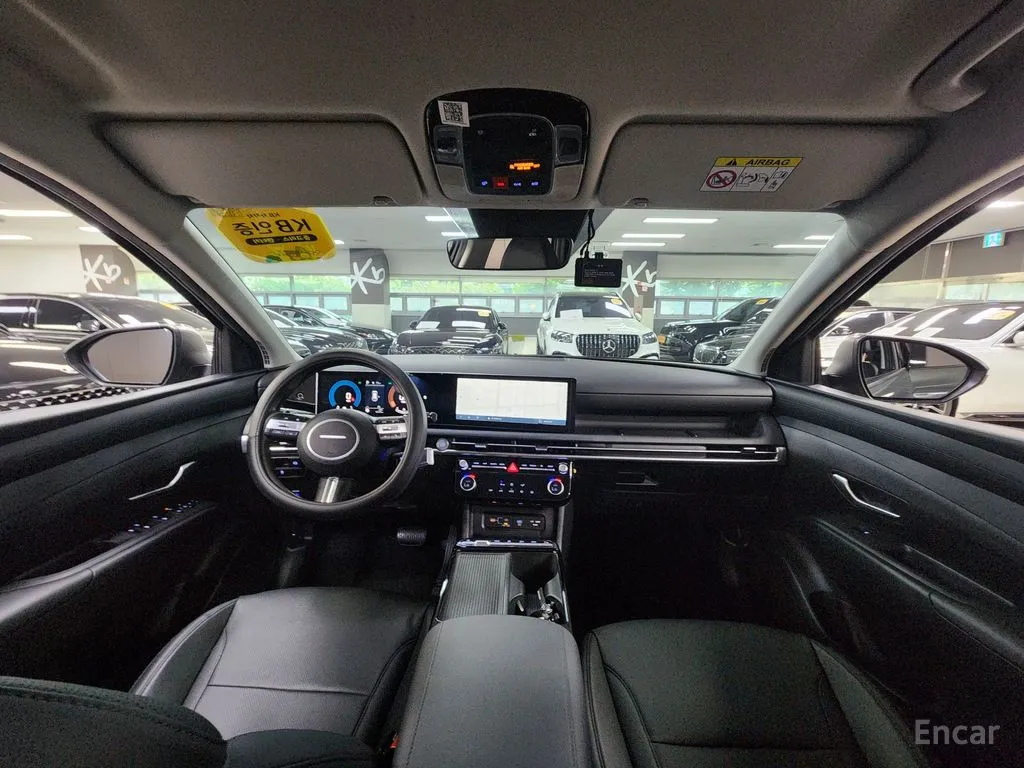 The New Hyundai Tucson (NX4) Gasoline 1.6 Turbo 4WD Modern