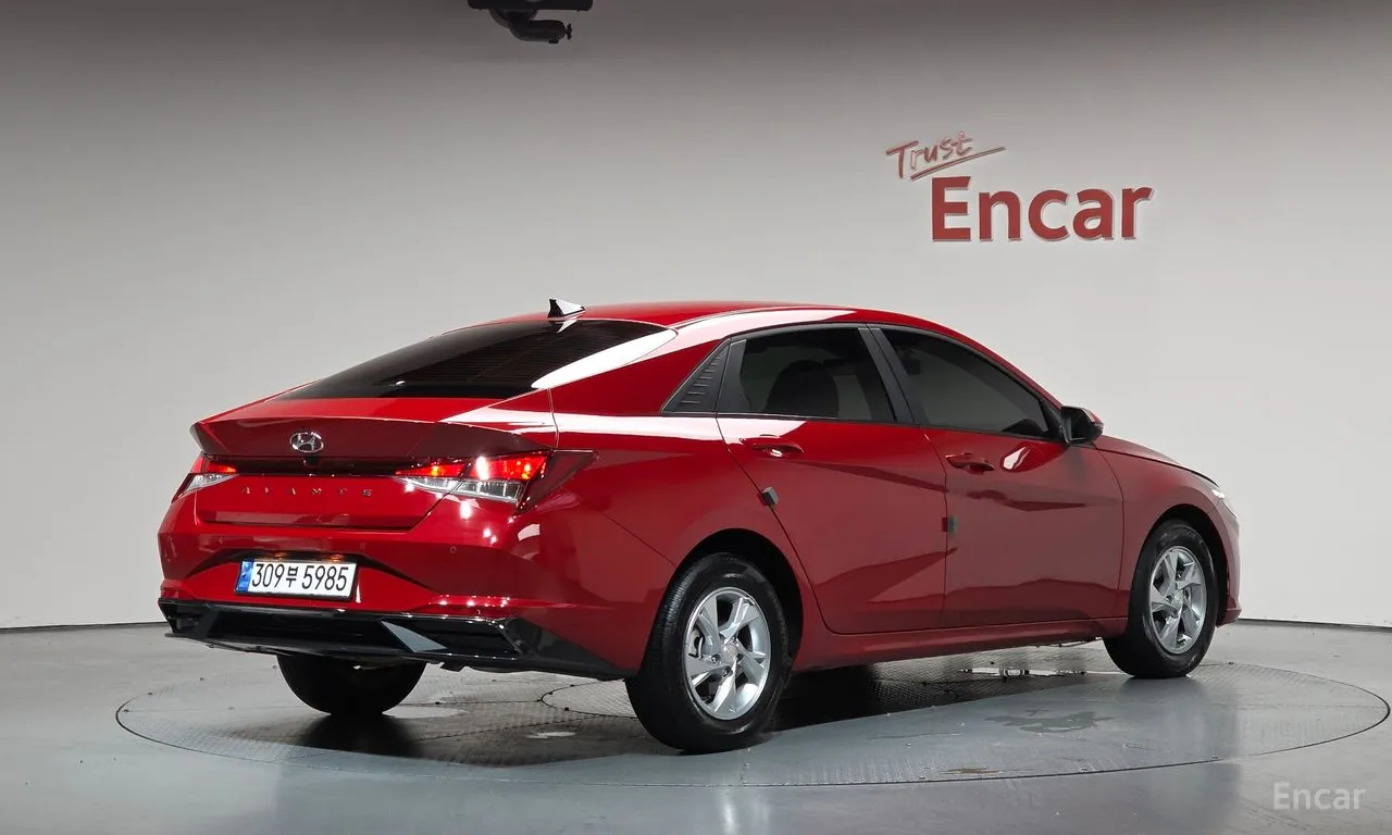 Hyundai Avante (CN7) 1.6 Modern