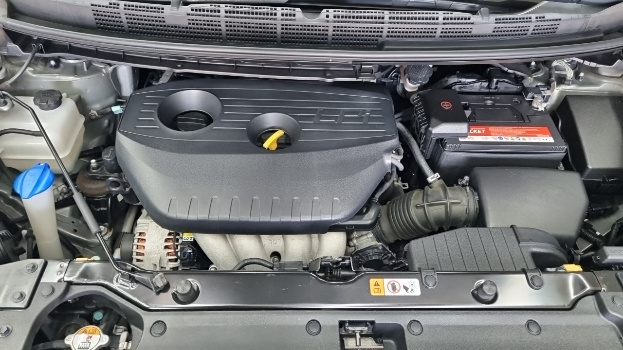 Kia Carens 2.0 LPI Prestige 