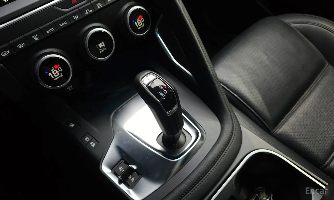 Jaguar E-PACE D180 S