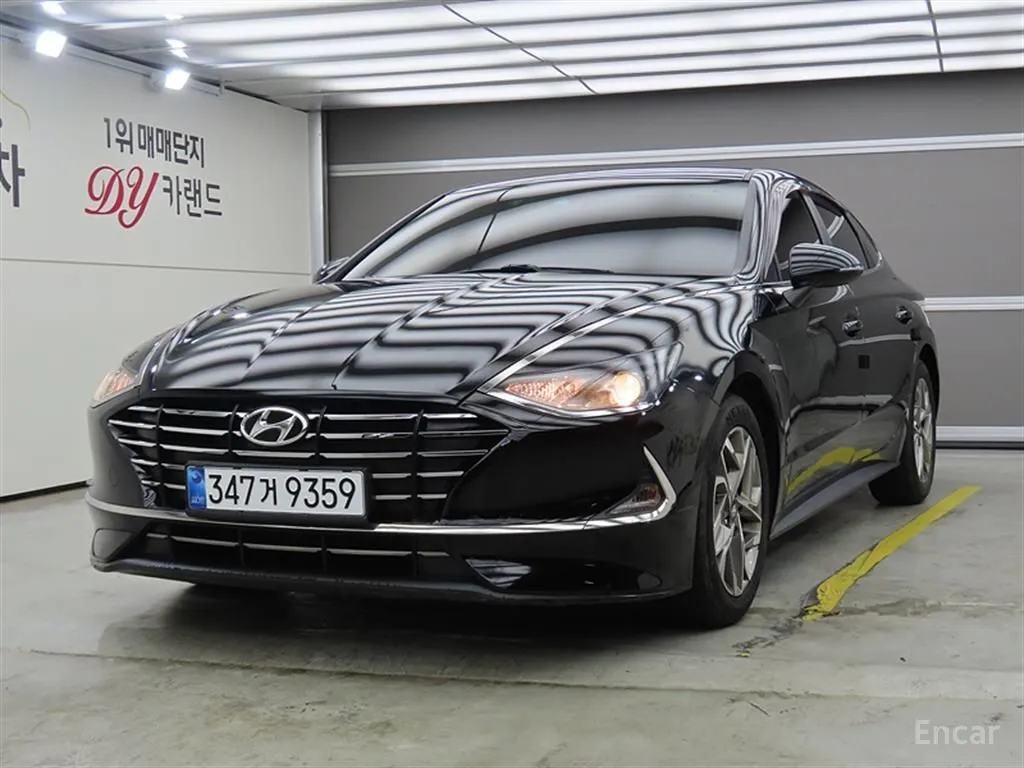 Hyundai Sonata The DN8 2.0 