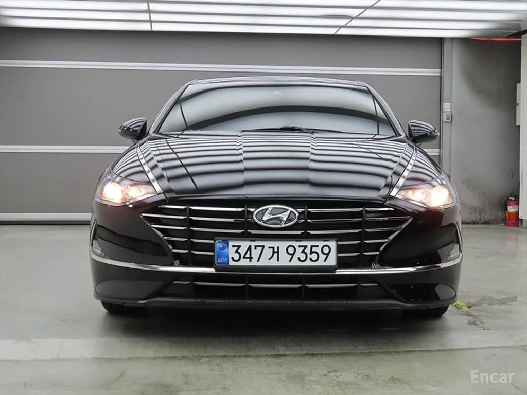 Hyundai Sonata The DN8 2.0 