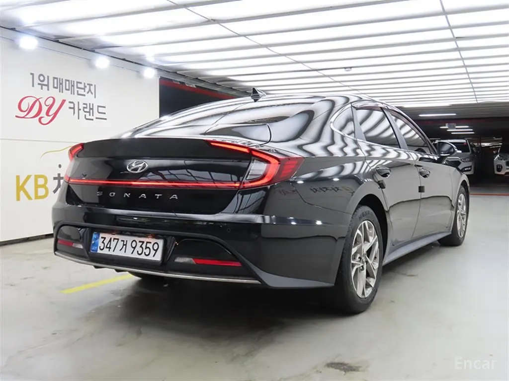 Hyundai Sonata The DN8 2.0 