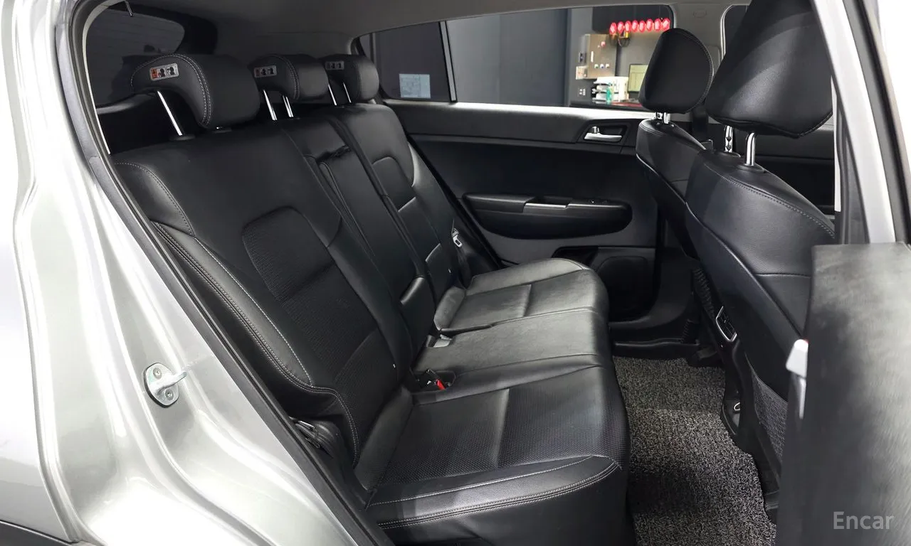 Kia Sportage The Bold Gasoline 2.0 2WD Prestige